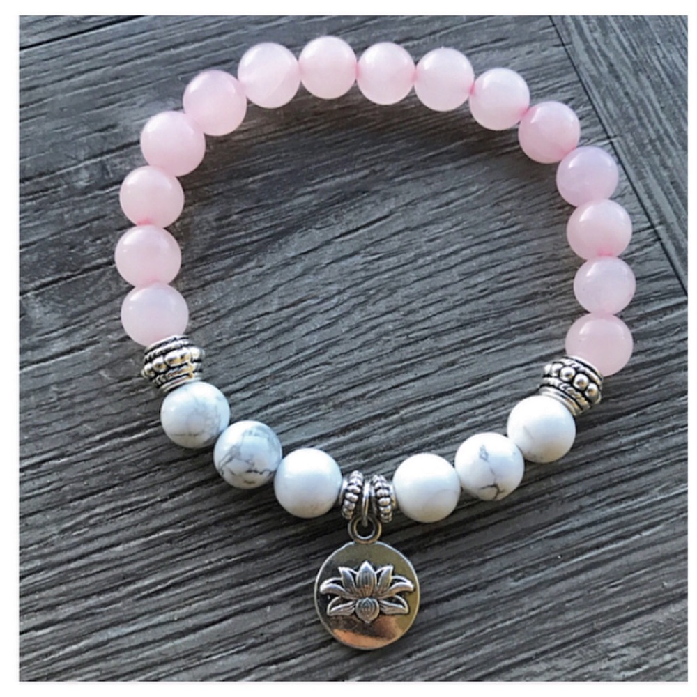 Rose quartz & white howlite lotus flower bracelet